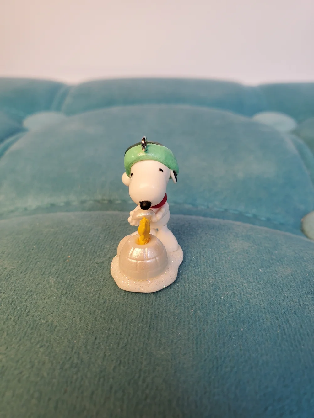Hallmark Keepsake Mini Ornament Winter Fun with Snoopy 17th Series 2014 QXM8503